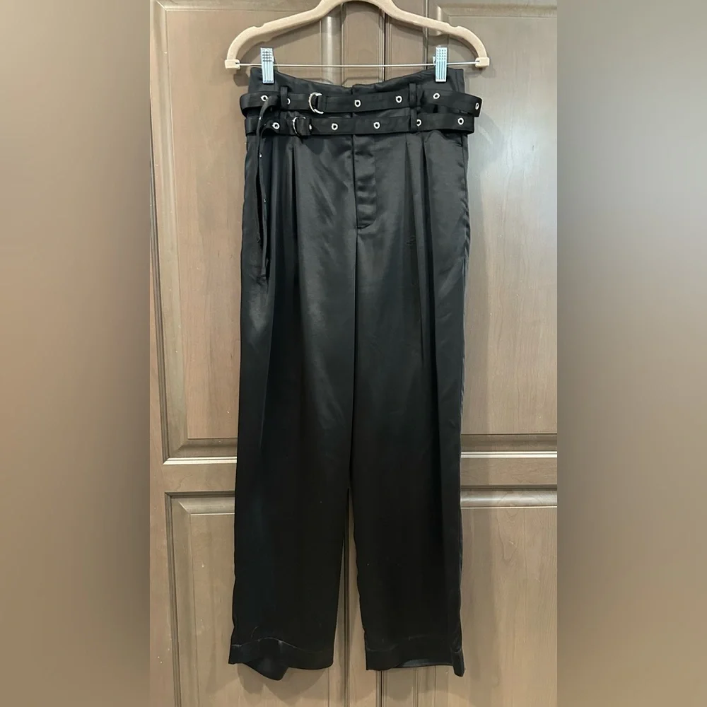 The Noli Shop Kora Double Belted Pants in Black, Size XS - Picture 2 of 10